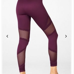 Fabletics Mosaic High-Waisted 7/8 XS